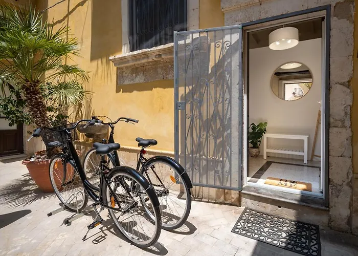 Cortile Santa Teresa